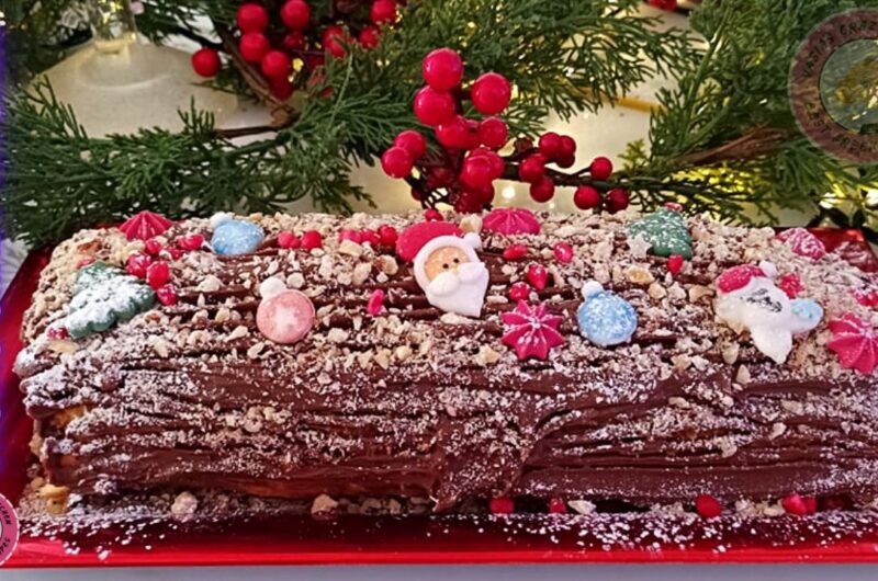 Δειτε Πως Να Φτιαξετε Τον Καλυτερο Χριστουγεννιατικο Kορμο Σοκολατας Ευκολα Και Γρηγορα.!